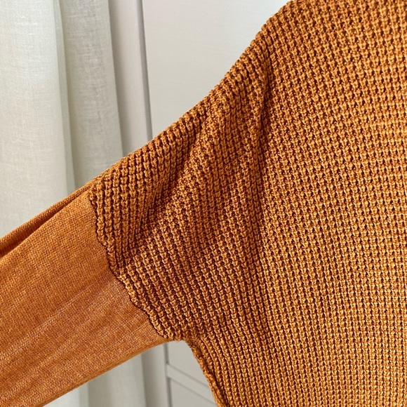 Lululemon knit sweater - Picture 5 of 16